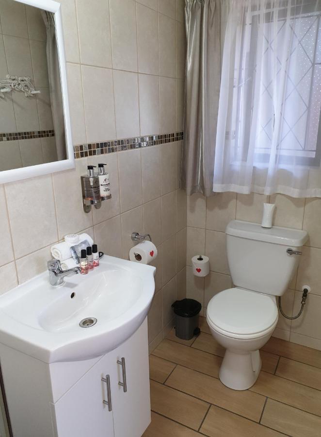 Appartement Harmony Haven Couples Retreat à Amanzimtoti Extérieur photo